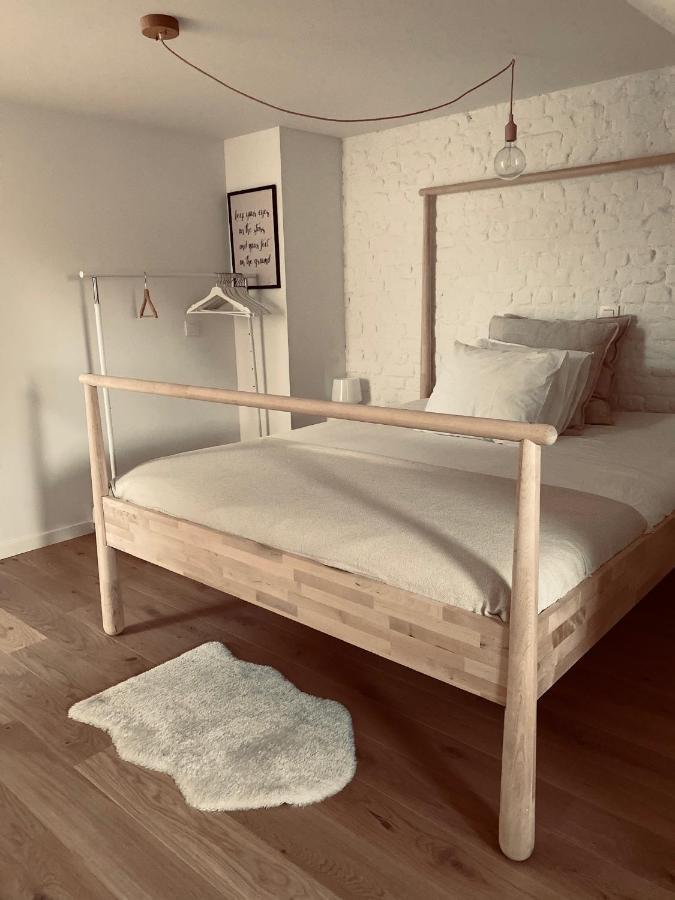 Apartmán Lichtrijke Loft Bij Restaurant Den Olifant Ieper Exteriér fotografie