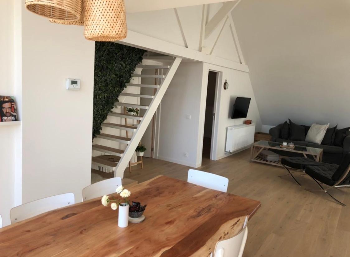 Apartmán Lichtrijke Loft Bij Restaurant Den Olifant Ieper Exteriér fotografie