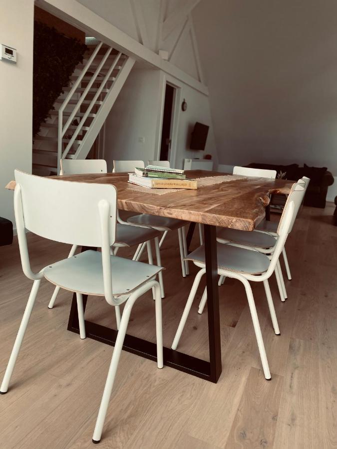 Apartmán Lichtrijke Loft Bij Restaurant Den Olifant Ieper Exteriér fotografie