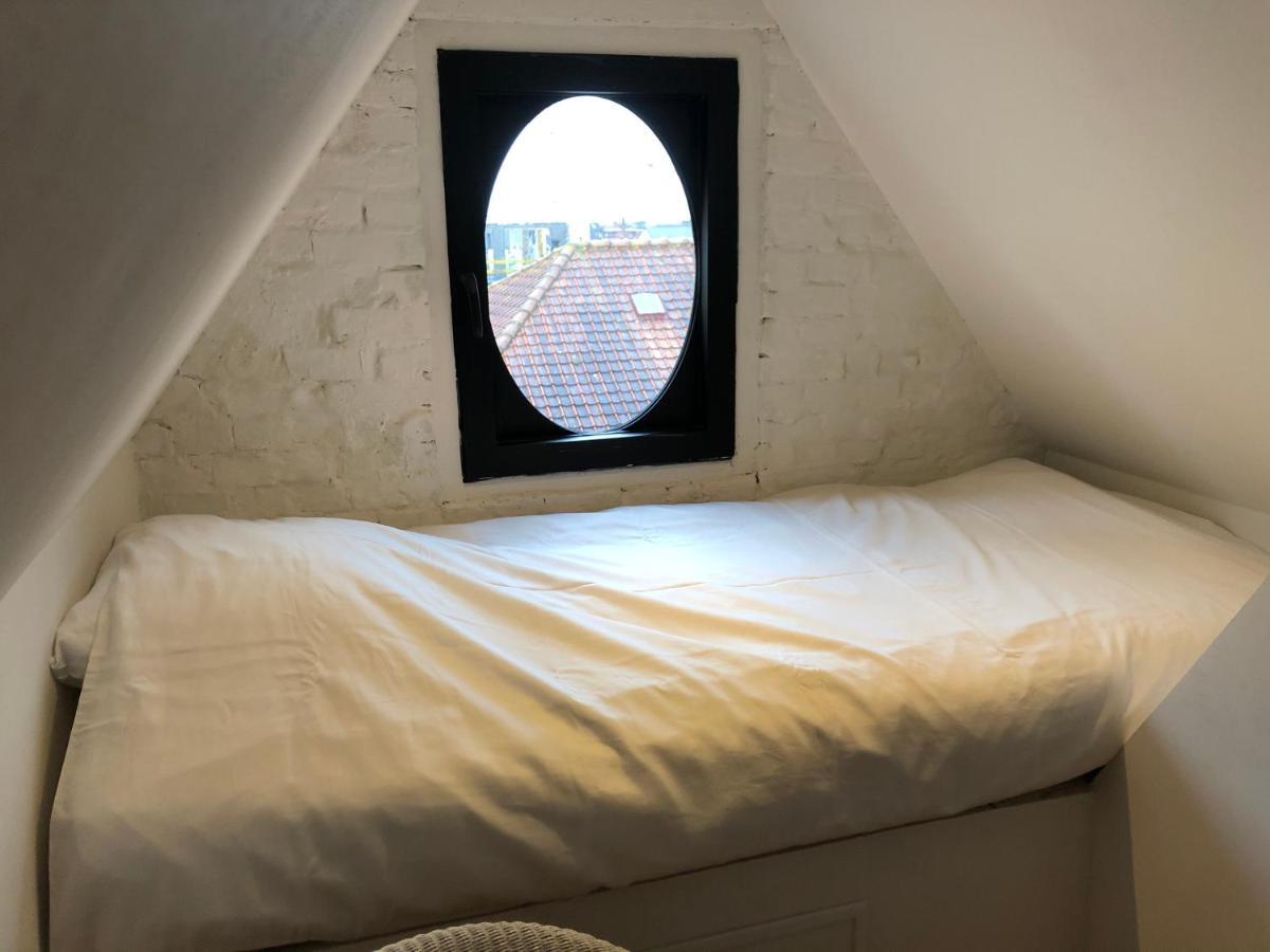 Apartmán Lichtrijke Loft Bij Restaurant Den Olifant Ieper Exteriér fotografie