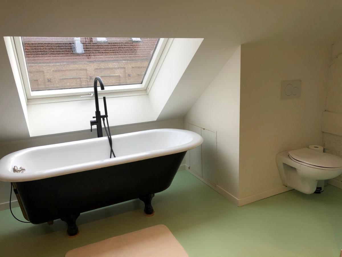 Apartmán Lichtrijke Loft Bij Restaurant Den Olifant Ieper Exteriér fotografie